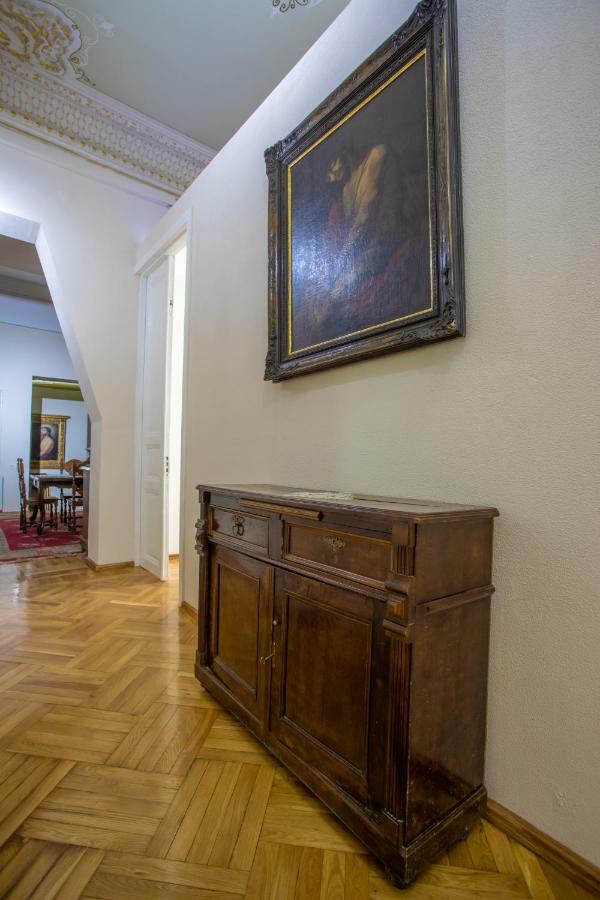Hotel Veneto Kutaisi Dış mekan fotoğraf