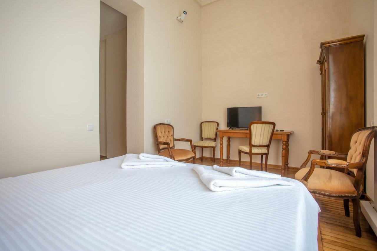 Hotel Veneto Kutaisi Dış mekan fotoğraf