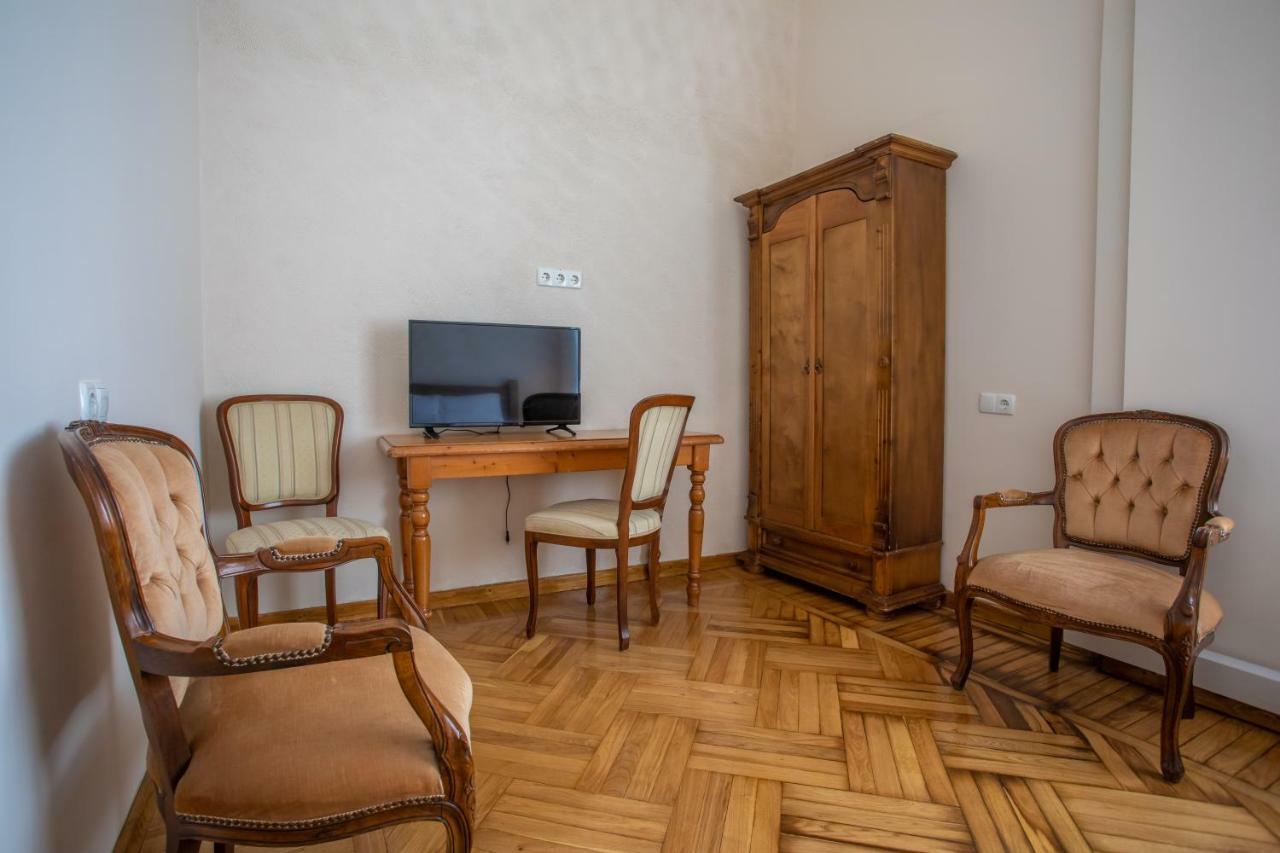 Hotel Veneto Kutaisi Dış mekan fotoğraf